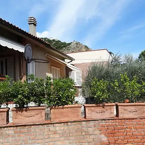 langolo-della-felicita.it-tuscanyhotel.com/
